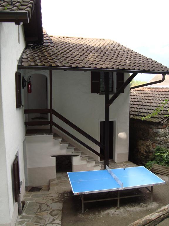Ostello Orgnana Gambarogno Exterior foto
